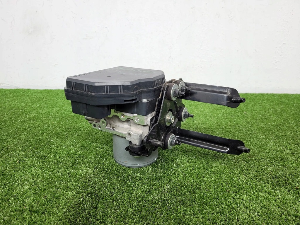 фото №1, Насос abs тормозная infiniti q50 13- 2.2 cdi идеальное состояние