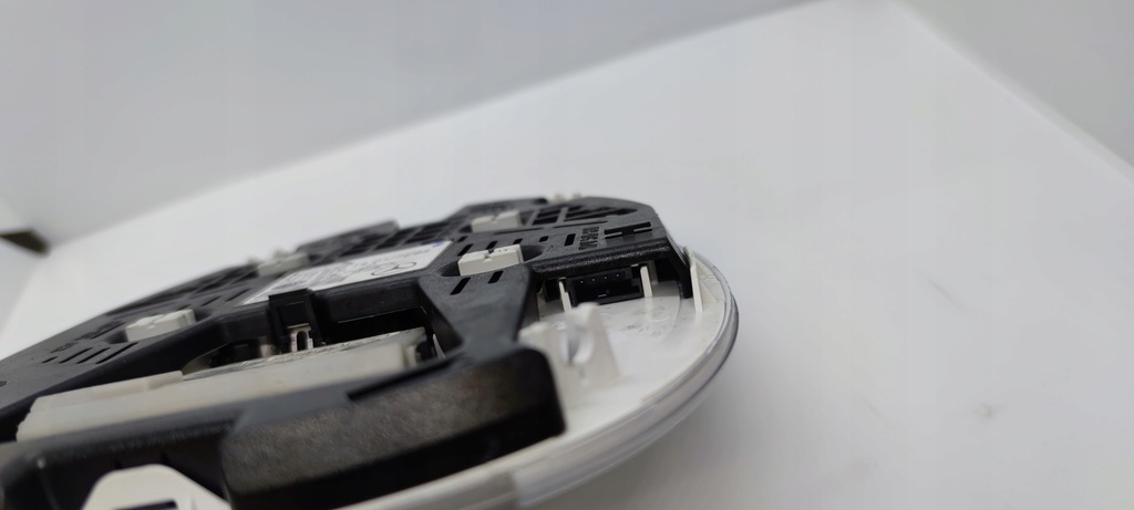 фото №6, Mercedes w219 лампа потолочный a2198201401