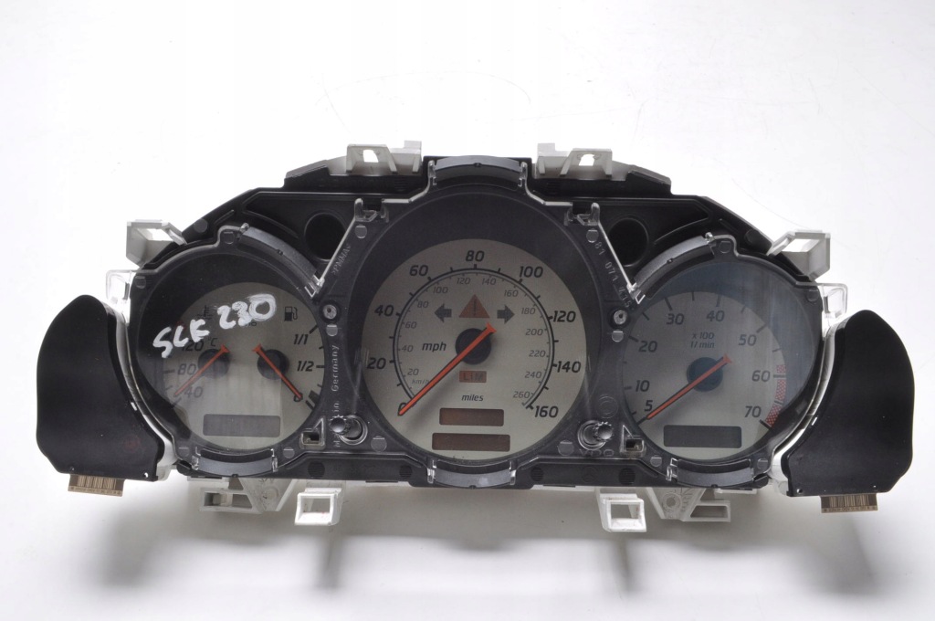 фото №1, Mercedes w170 r170 счетчик приборы 1705403711 anglik