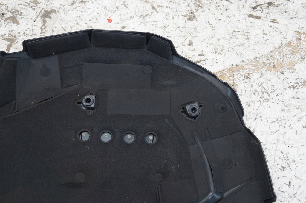 фото №10, Защита двигателя верхний audi a4 b9 1.4 tfsi 04e103925e