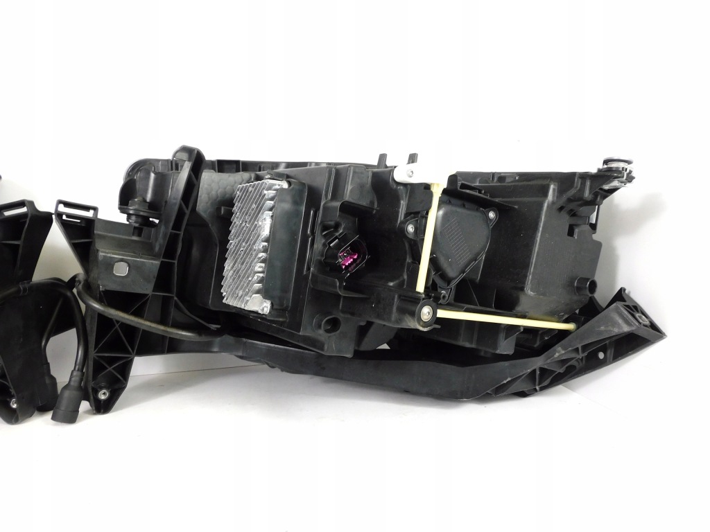 фото №12, Audi q4 e-tron лампа права ліва matrix 89a941035 sq4