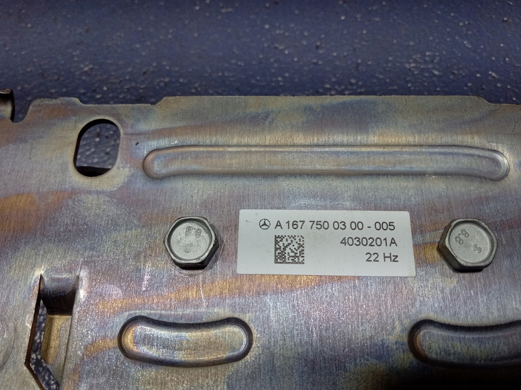 фото №5, Mercedes gls x167 гаситель колебаний крышки багажника a1677500300