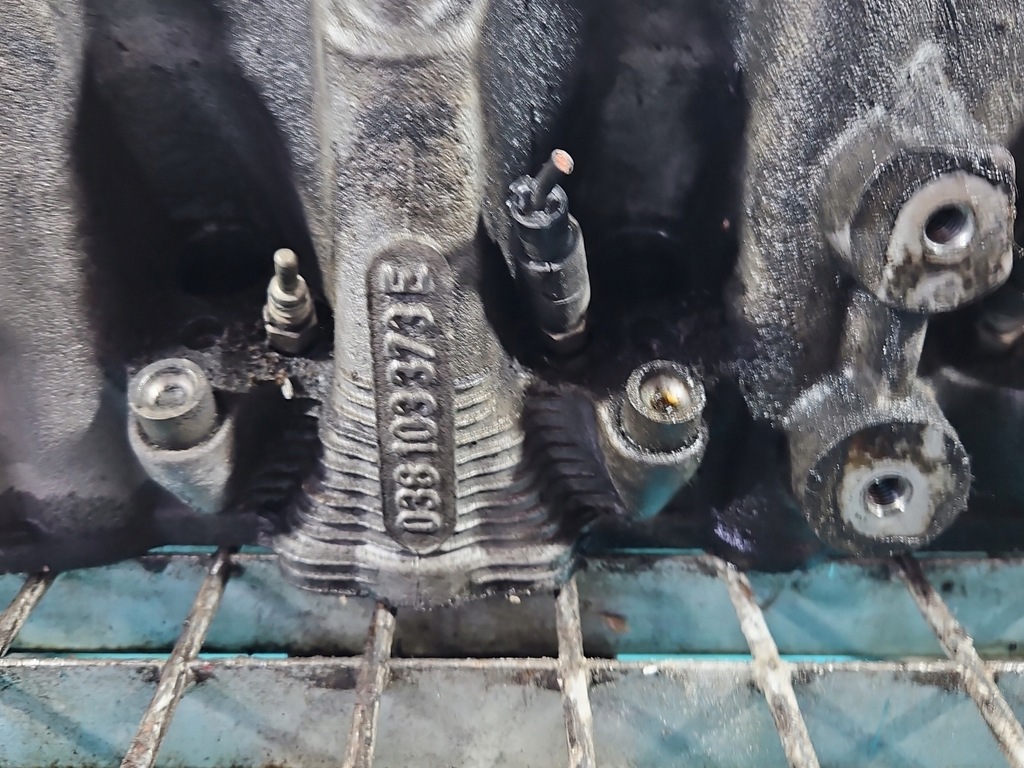 фото №13, Головка вал seat toledo ii leon i 1.9 tdi alh 90km