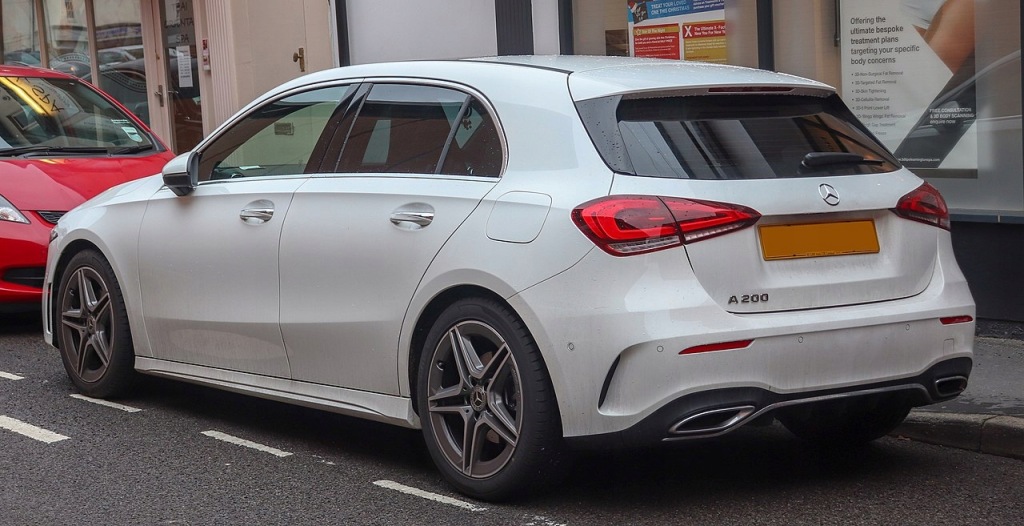 Mercedes a w177 18- фара правая задняя led - крышка багажника Недорого