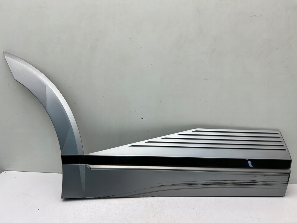 фото №1, Hyundai ioniq 5 молдинг дверь задняя левая задняя