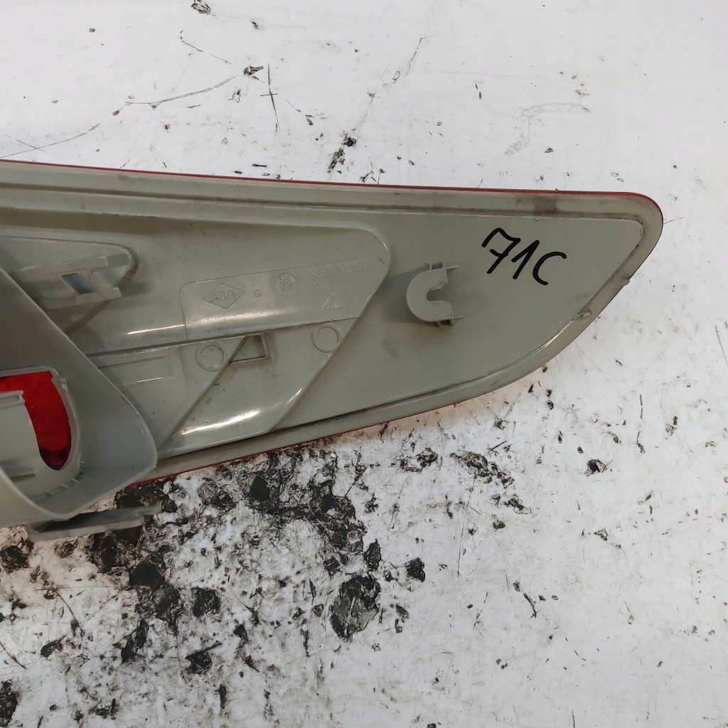 Renault fluence sedan лампа лівий задня mako 265552802r Доставка