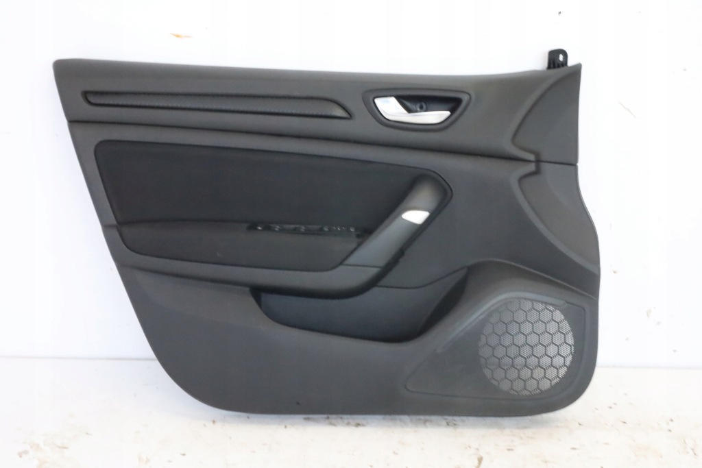 фото №10, Сидіння заднє сидіння обшивки середина салон renault megane iv 17r hb