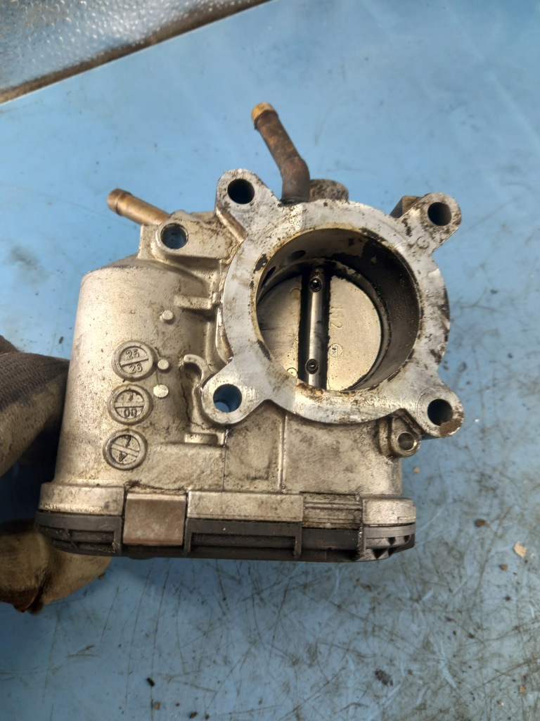 фото №2, Дроссельная заслонка vw polo iii