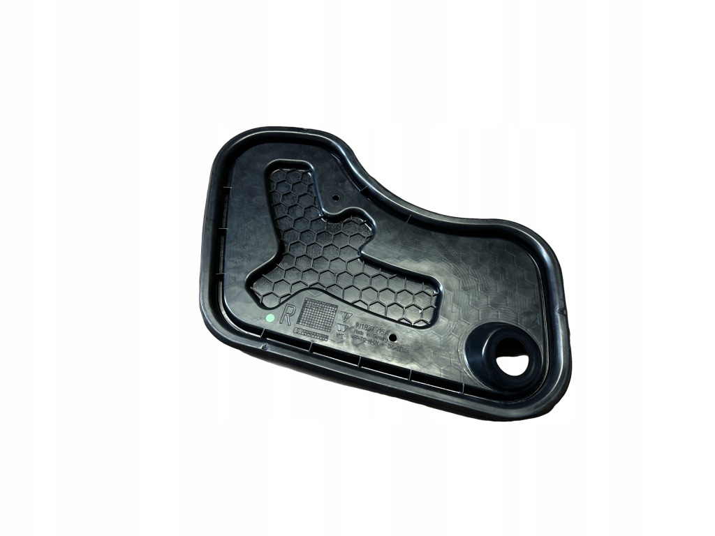 фото №1, Audi etron gt накладка заглушка дверь правая перед