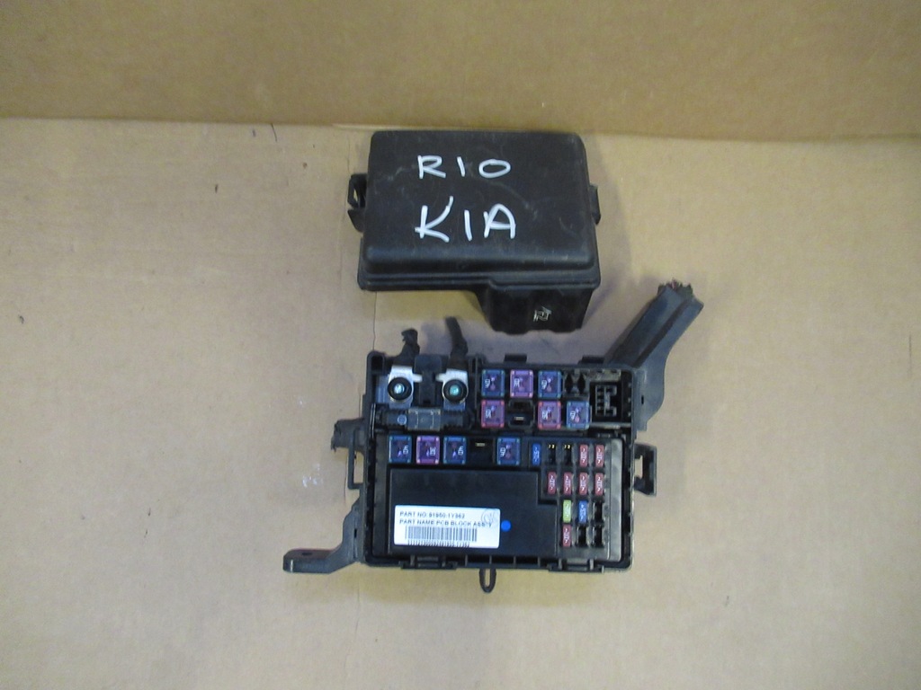 фото №1, Kia rio корпус предохранителей