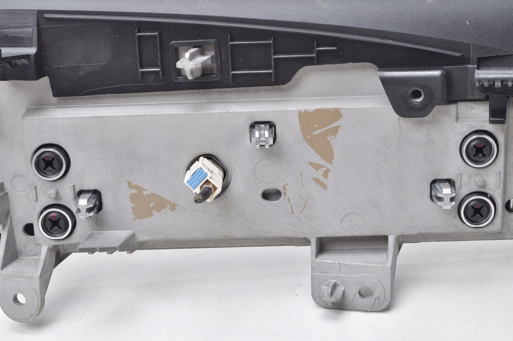 фото №10, Opel astra l 1.2 экран навигационный дисплей счетчик приборы 9848049780