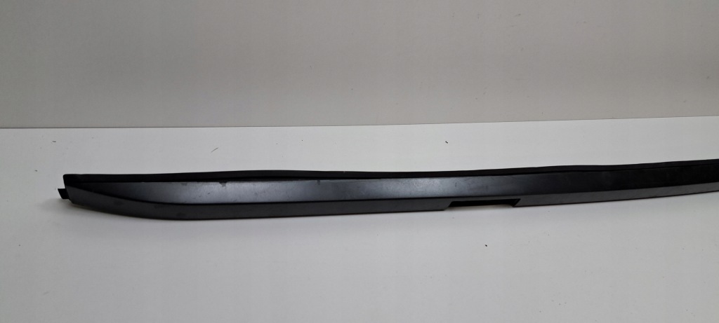 Toyota corolla cross рейлинг крышный правый  62403-16010 с Разборки