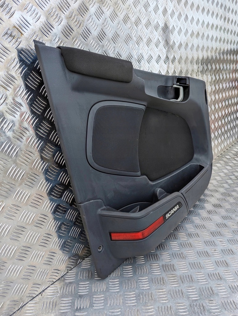 фото №3, Обивка боковая обшивка дверь левый scania r