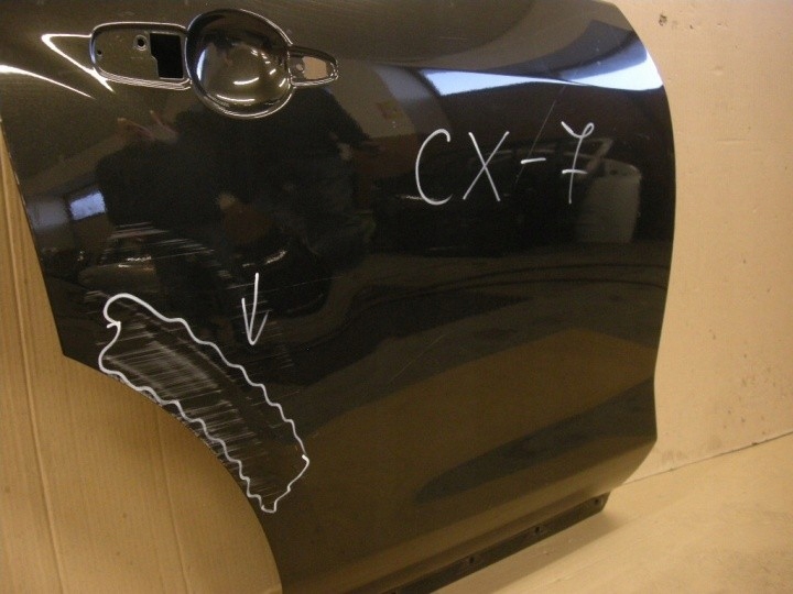 Mazda cx-7 дверь правое  задняя Доставка