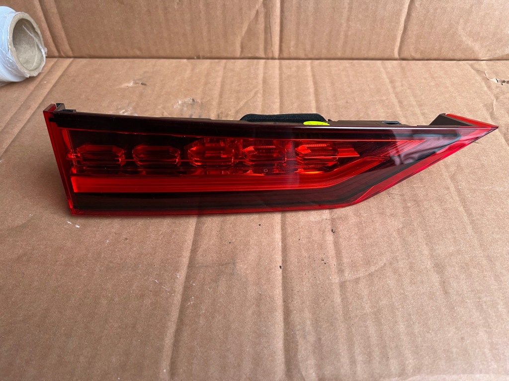 фото №2, Volvo v60 ii лампа led левая задняя задняя w крышка