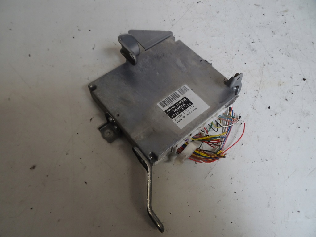 фото №1, Модуль блок керування toyota prius ii 8966147110