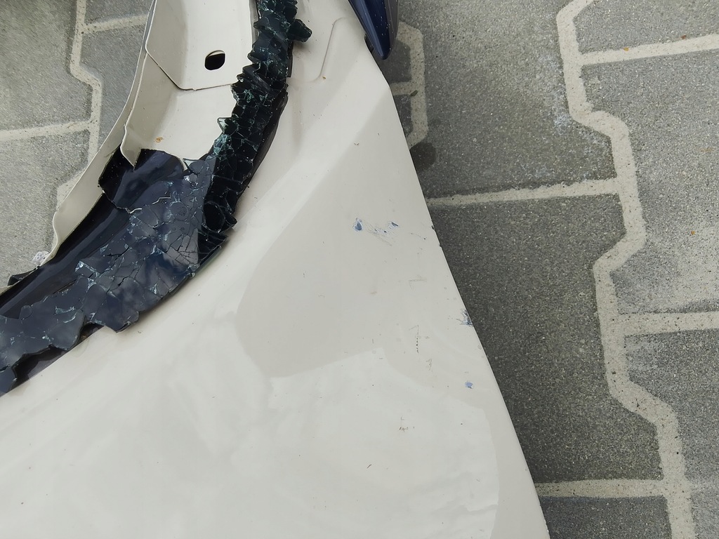 фото №3, Renault clio iv крышка багажника задняя задняя