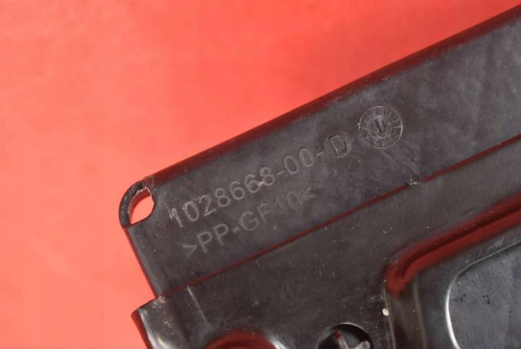 Основание аккумулятор 1028668-00-d tesla model s performance рестайлинг  16-21 Недорого