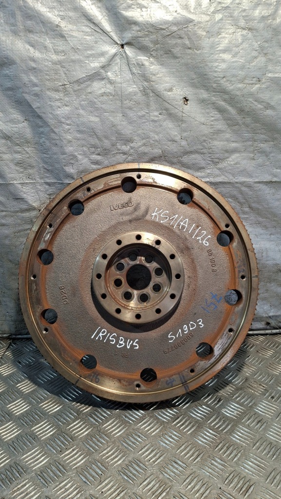 Купити Колесо маховик iveco irisbus
