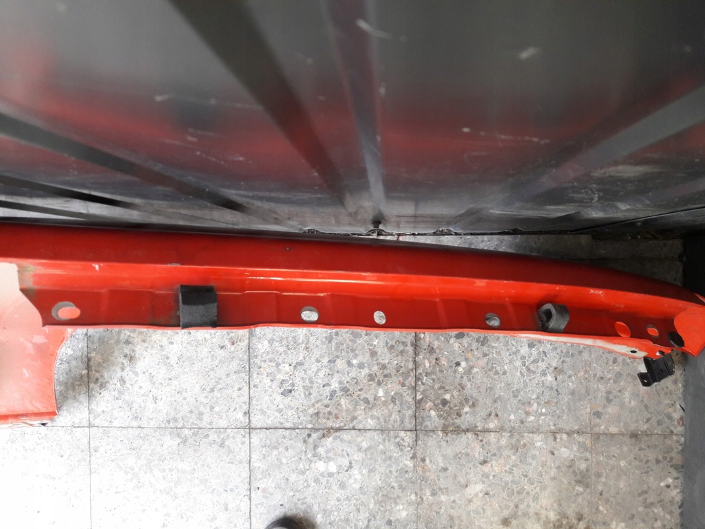 фото №13, Крила лівий перед vectra c signum червоний