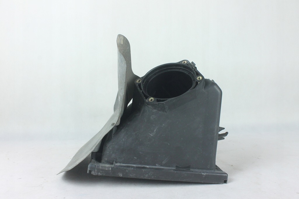 фото №7, Корпус фільтра повітря кришка vw passat b5 1,8t skoda seat audi