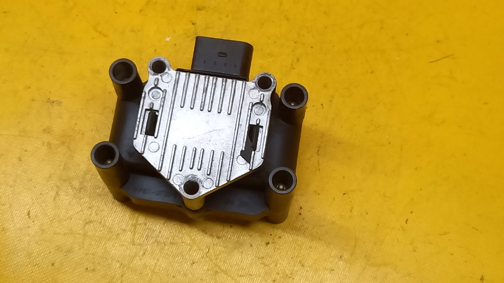 фото №7, Котушка запалювання audi a3 8l 1,6b 06b905106a