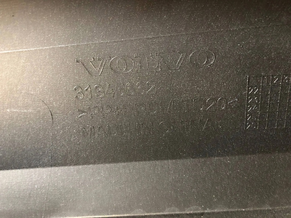 фото №9, Volvo ex30 ex 30 бампер задній 23 -