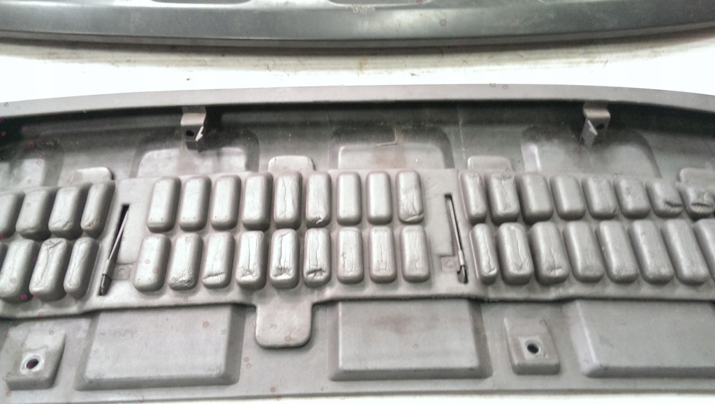 Накладка спойлер бампера перед audi q7 4l0807733b Київ