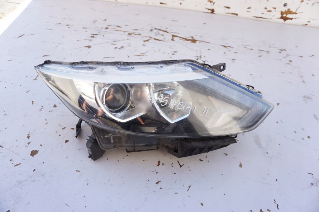Купить Фара правая  перед линза led uk nissan qashqai j11 2
