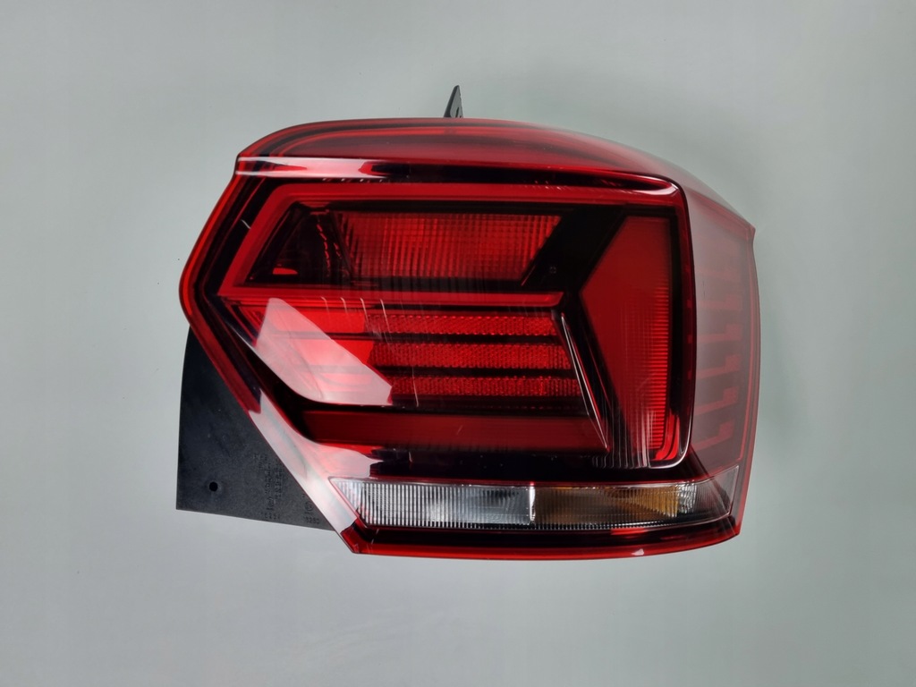 фото №1, Vw polo vi 2g0945112b лампа задняя правая задняя 2016-