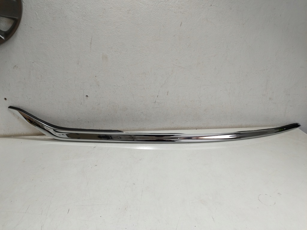 фото №1, Citroen ds5 молдинг хром крыла правая перед 9802824477