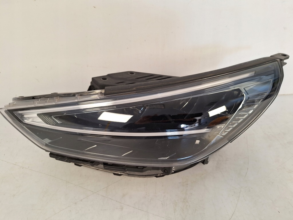 Купити Hyundai i30 3 3 рестайлінг  full led фара перед ліва 21-24r