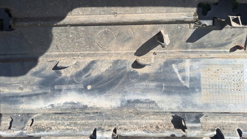 фото №8, Dacia duster i бампер перед lift 10-16