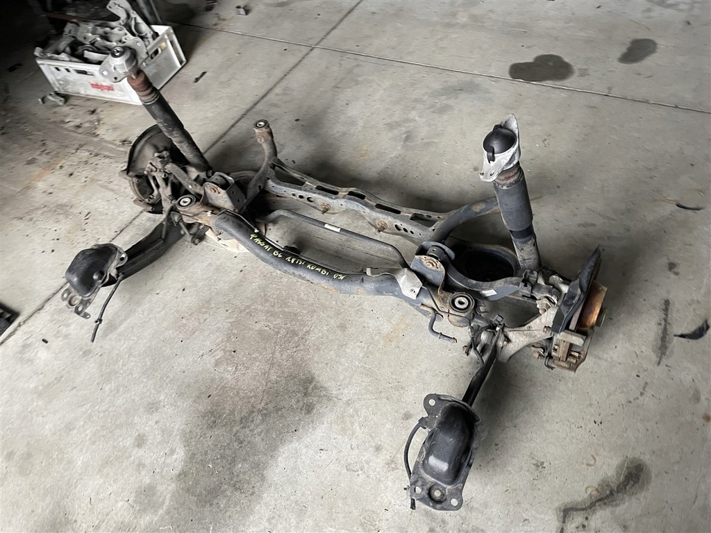 фото №5, Підрамник підрамник важіль поворотний кулак підвіска задня vw passat b6 b7 kombi 08-14rok