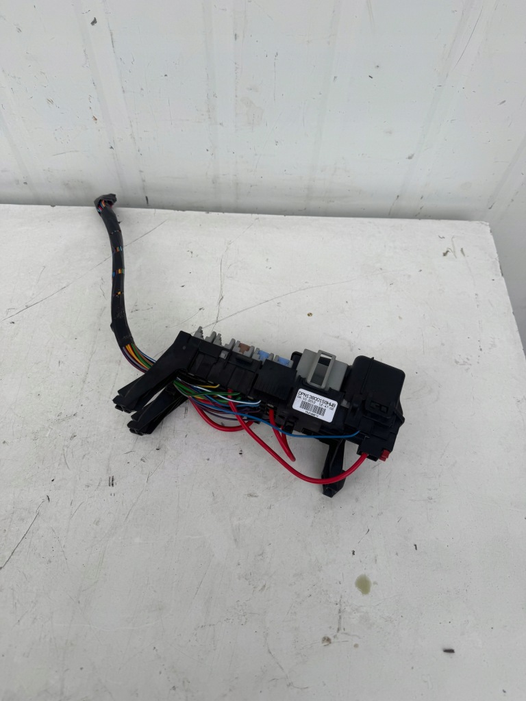 фото №1, Корпус предохранителей volvo v60 dpn13800159hwb - wawa