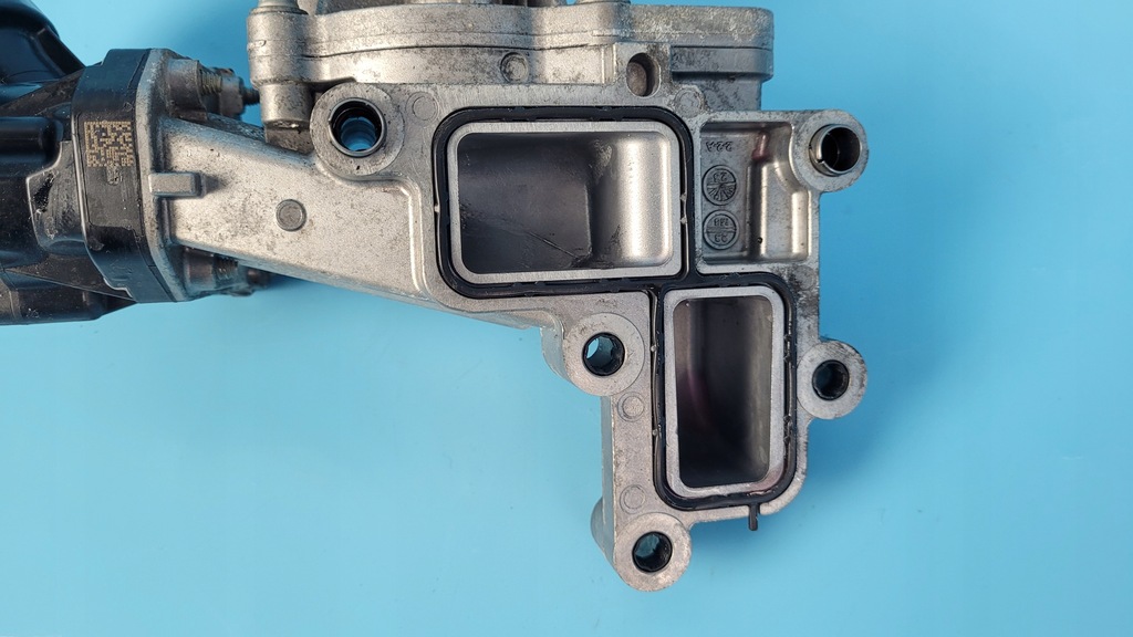 фото №6, Mercedes w206 c200 23r насос wody с термостат a6542006000 a6542011000