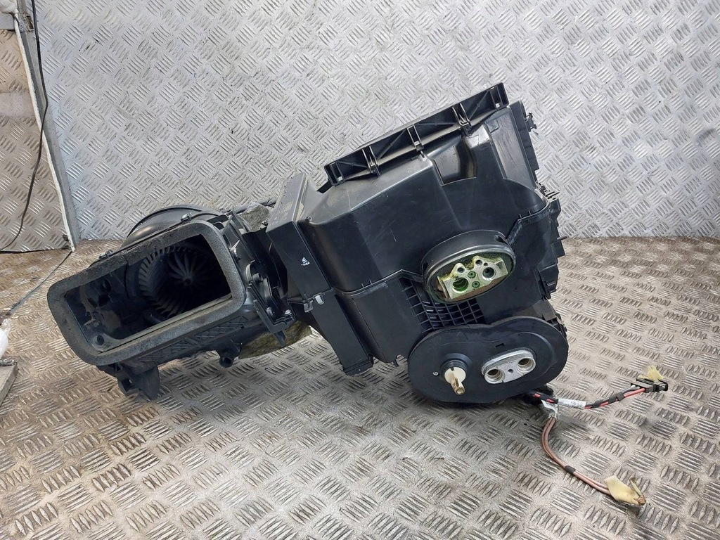 фото №1, Корпус обігрівача комплектна повітродувка двигуни rapid i eu v3267002