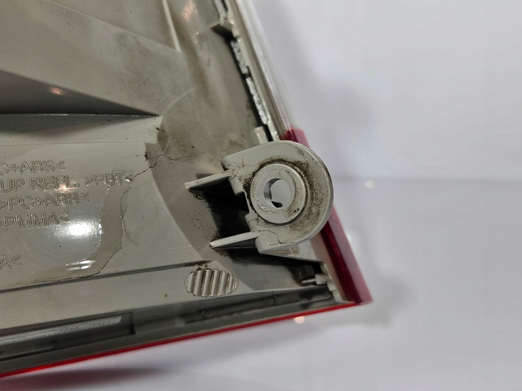 фото №8, Лампа правая задняя задняя skoda octavia iii kombi led