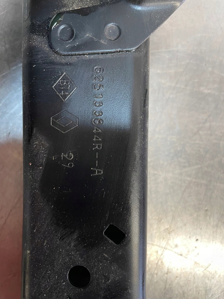 Кронштейн поперечина renault austral rafale 625133844r Недорого