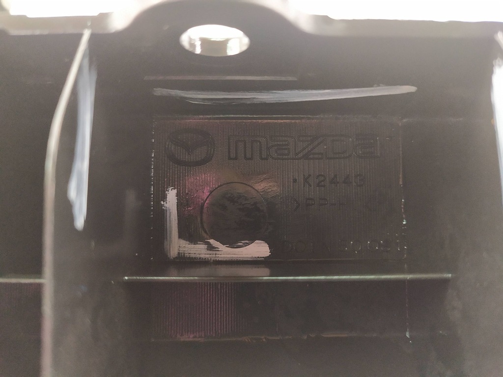 фото №11, Балка кронштейн кронштейн нижний перед mazda 2 2017- d01n500s1