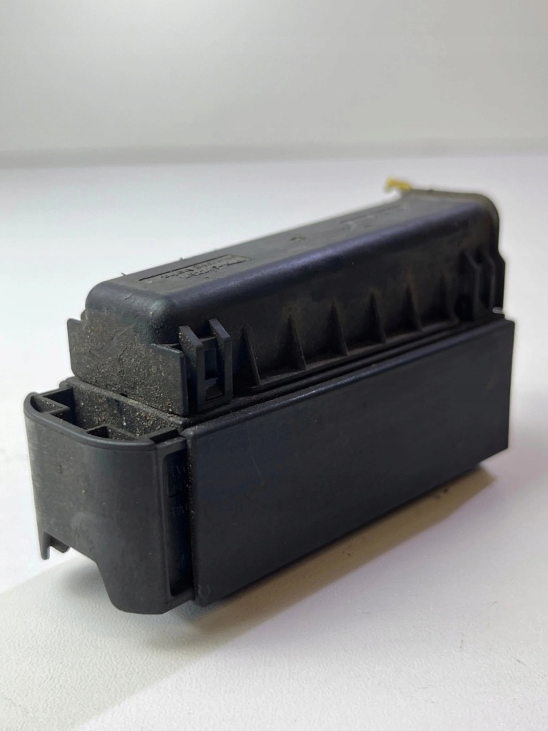 Штекер колодка насоса abs mini r55 r56 Доставка