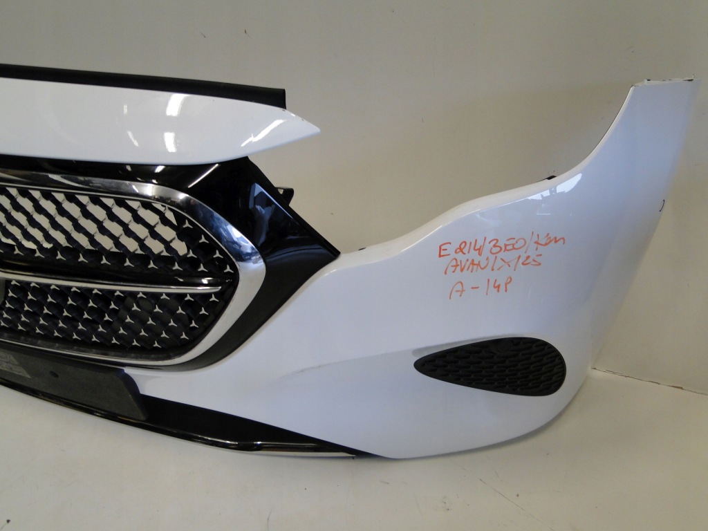 Mercedes бампер передний avantgarde pts белый 149 e klasa 214 w214 s214 Оригинал