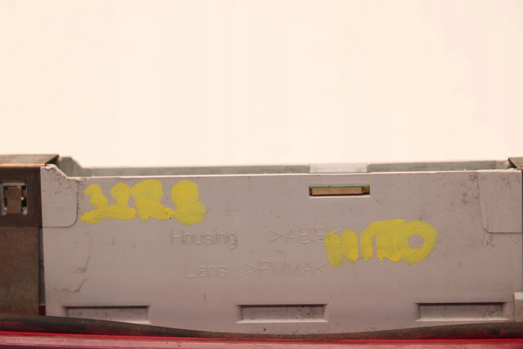 фото №5, Alfa romeo mito 08r- лампа третий свет стоп стоп-сигнал