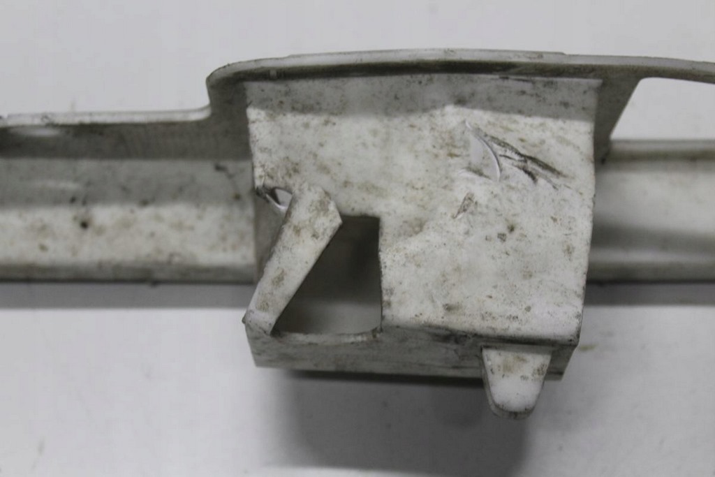 фото №5, Citroen c3 pluriel 04 балка направляющая бампера задняя