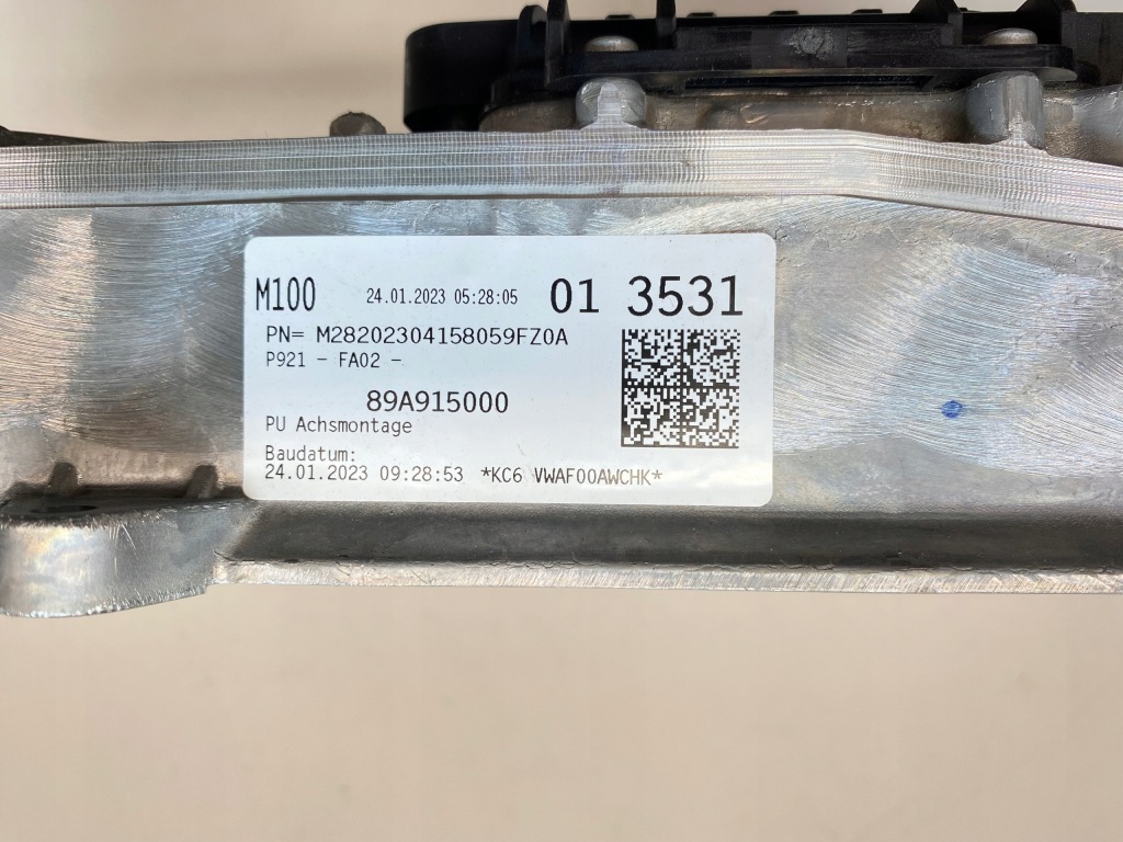 фото №7, Зарядное устройство wysokiego напряжения аккумулятора audi q4 e-tron