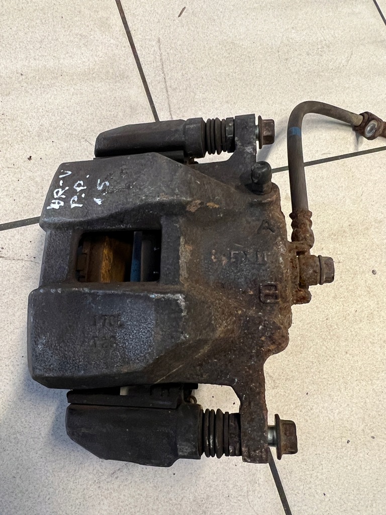 фото №1, Honda hr-v ii 15- суппорт тормозной правый перед