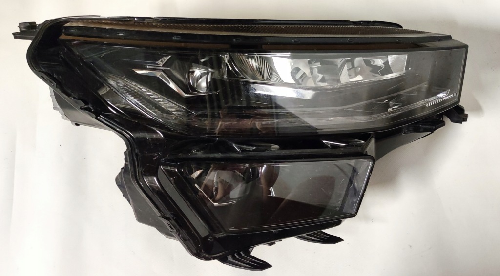 фото №1, Skoda kodiaq lift лампа правая перед full led 566941036