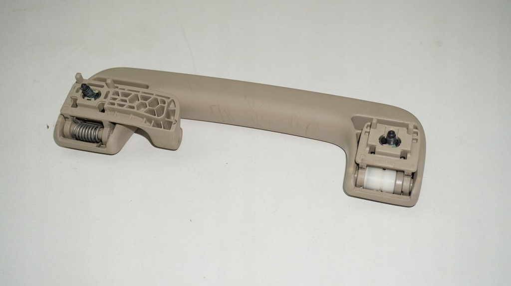 фото №7, Audi q7 4l ручка кронштейн потолочный