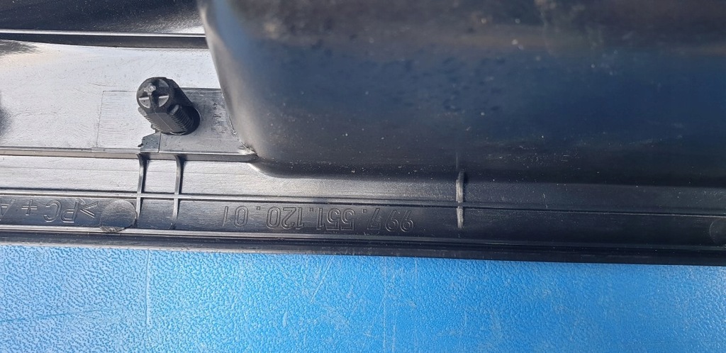 фото №10, Молдинг порог правая бардачок porsche cayman 987