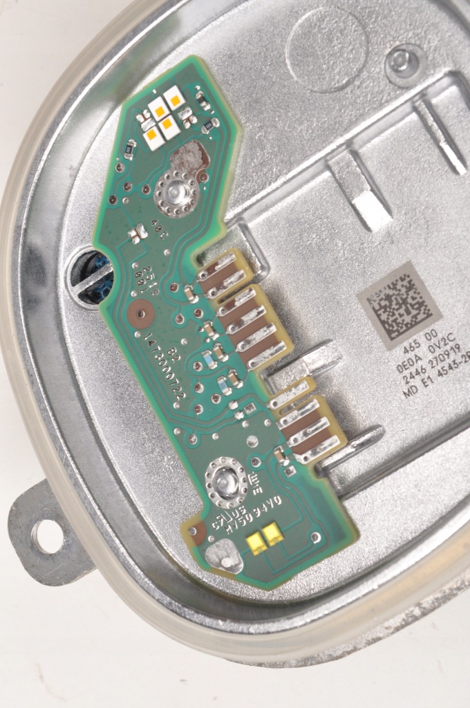 фото №3, Bmw g20 330e перетворювач модуль led 19r